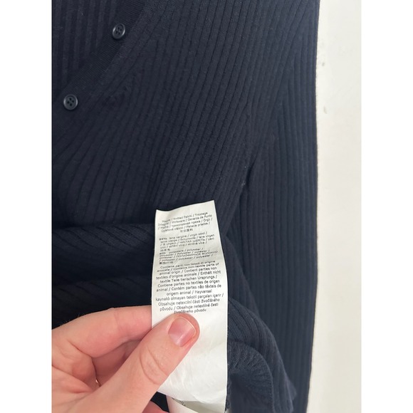 'S Max‎ Mara Black Ribbed V Neck Button Up Long Sleeve Sweater Top L - Picture 3 of 14